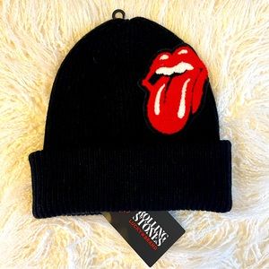 Lucky Brand Rolling Stones Textured Red Tongue Logo Black Ribbed Beanie Cap NWT